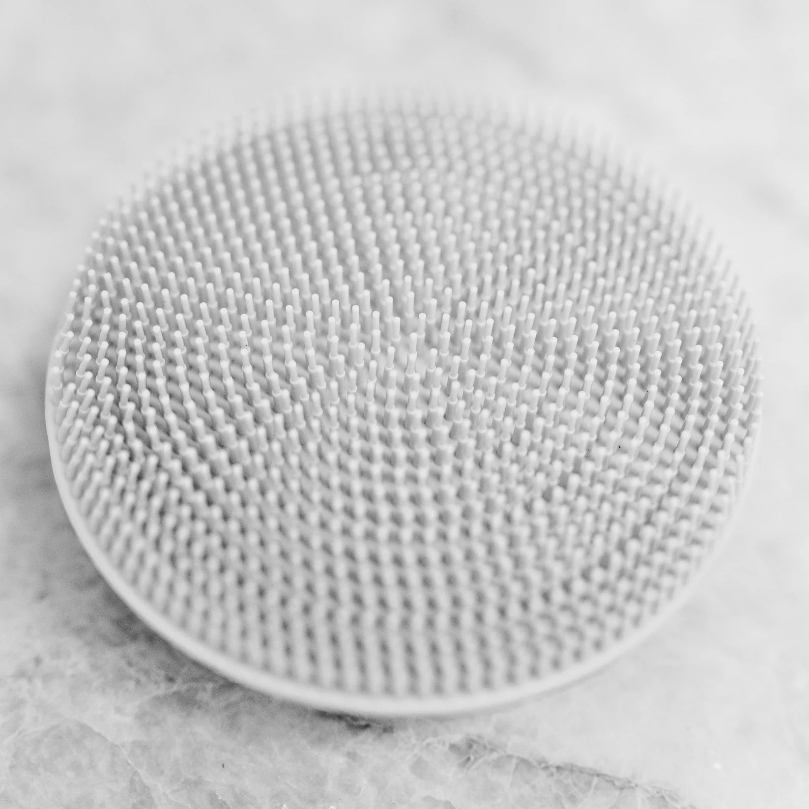 Liquilinks® Silicone Body Buffer | Hygienic Exfoliating Scrubber (Kendra)