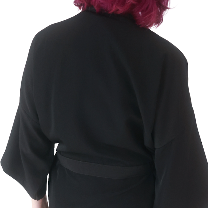 GLAM GODDESS – LUXE SALON CLIENT ROBES🌸