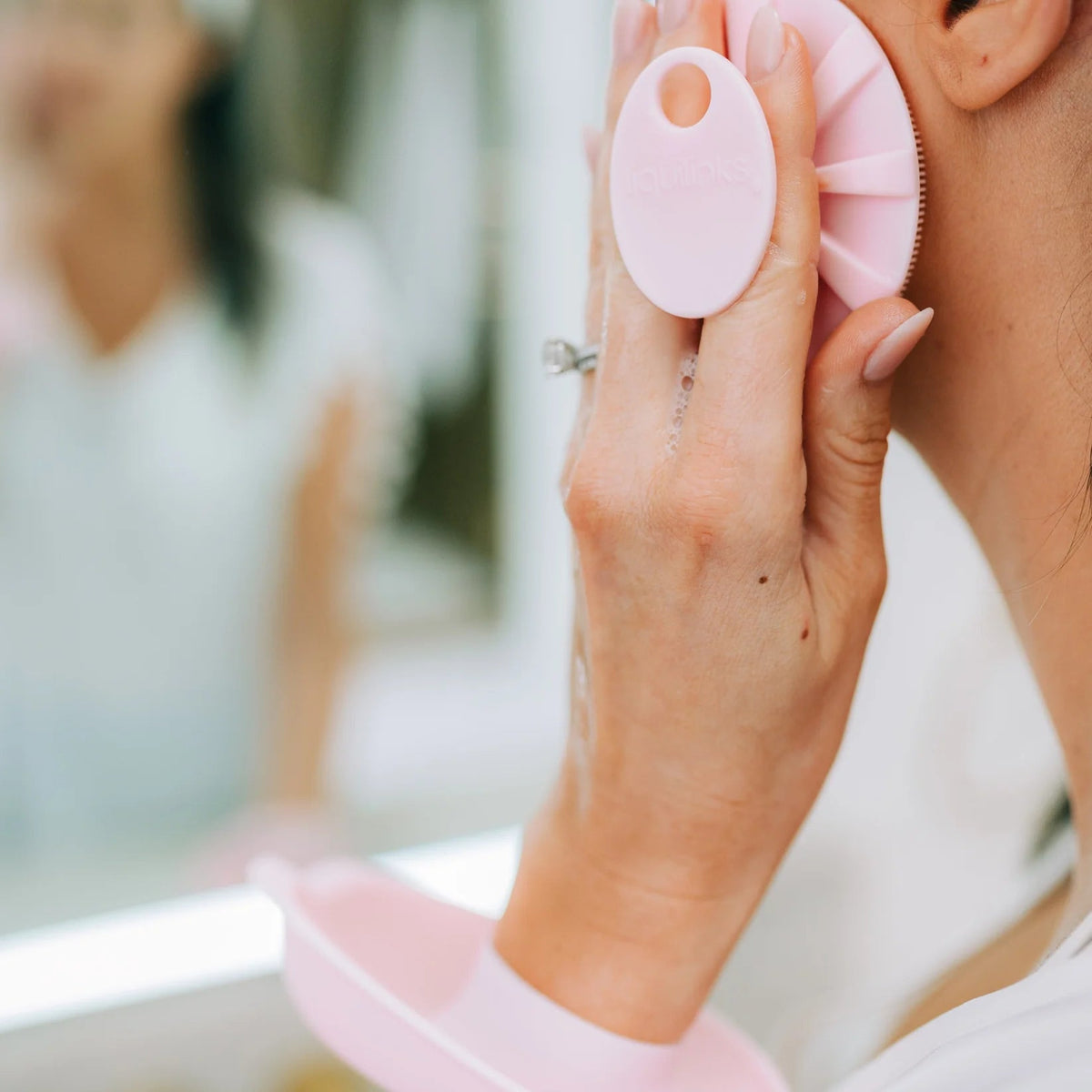 Liquilinks® Silicone Face Buffer | Gentle Exfoliating Facial Cleansing Brush (Kendra) The Branded Salon