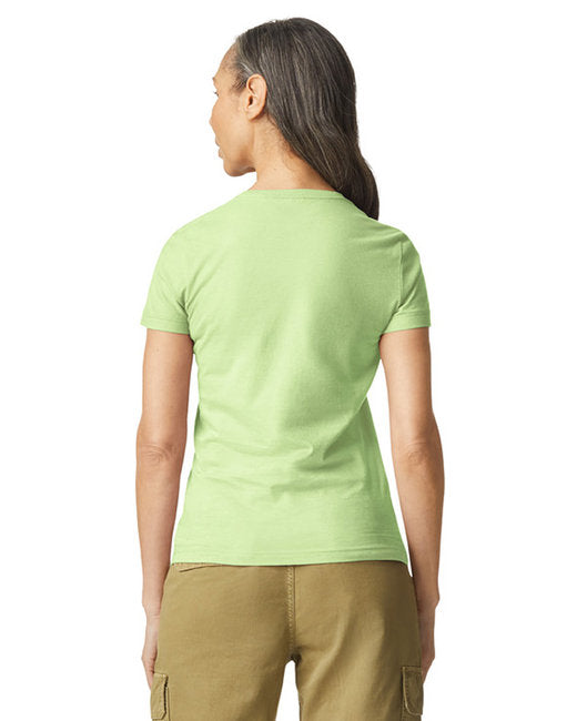 🌟Gildan Ladies' Softstyle® Fitted T-Shirt